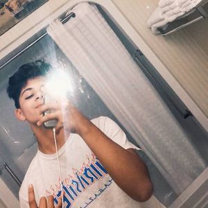 Meet your Posher, Marcelo